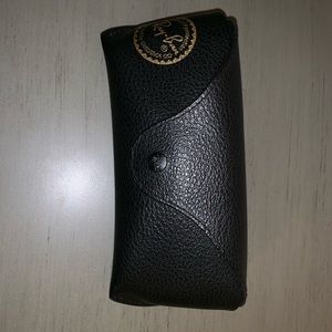 Lightly used Ray Bans case